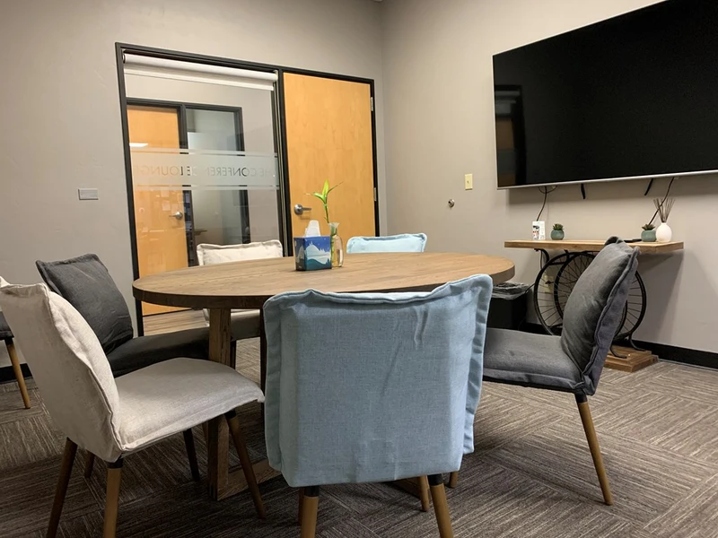 the-conference-lounge