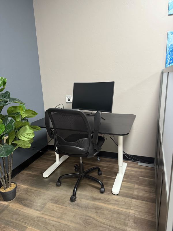 Hot-Desk 2