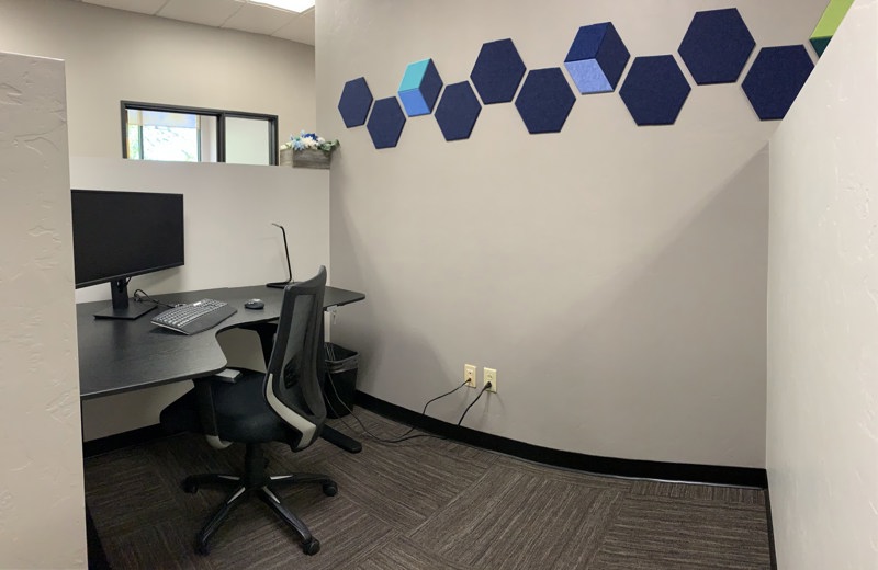 Desk 204