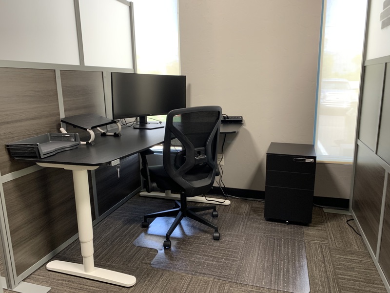 Desk 206