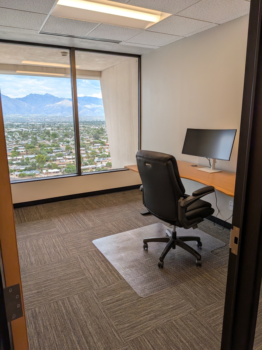 Suite 122